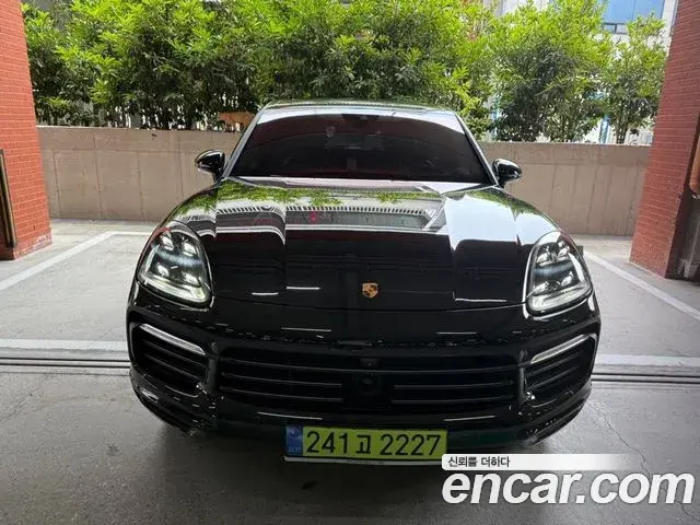 Porsche Cayenne 2023 — Şəkil 1/17