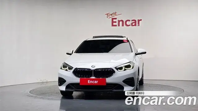 BMW 2 Series Gran Coupe 2020 — Фото 2/20