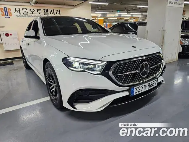 Mercedes-Benz E-Class 2025 — ფოტო 15/20