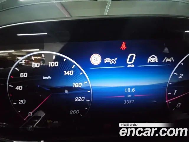 Mercedes-Benz E-Class 2025 — ფოტო 2/20