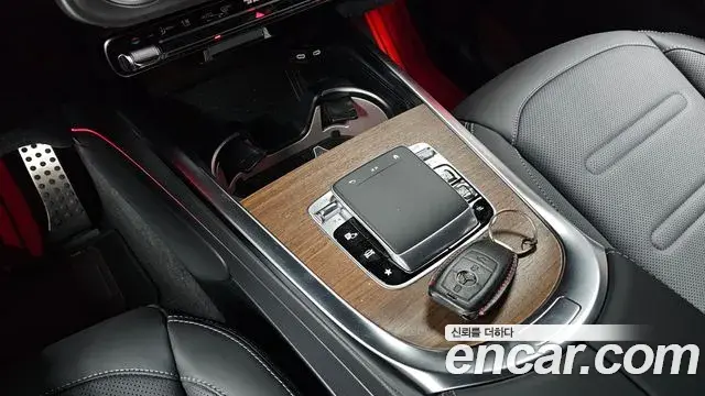 Mercedes-Benz G-Class 2025 — ფოტო 16/30