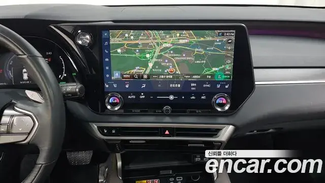 Lexus RX350h 2023 — Photo 4/31