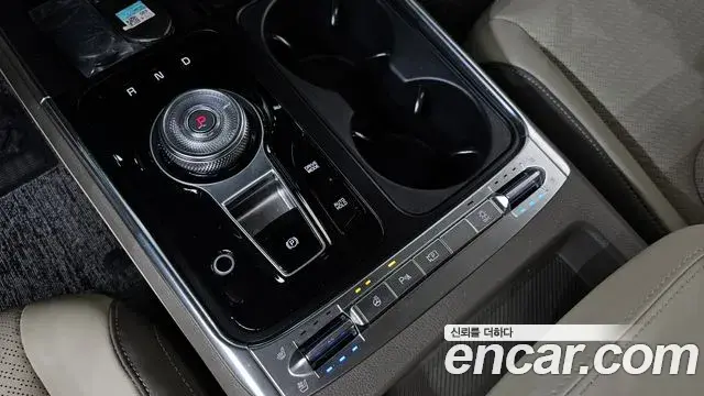 Kia Carnival 2024 — Фото 9/20
