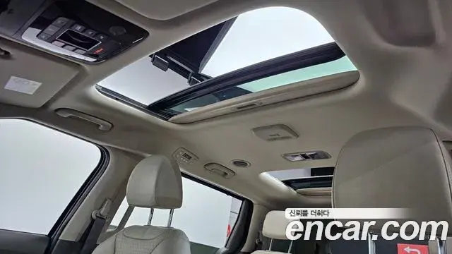 Kia Carnival 2024 — Фото 16/20