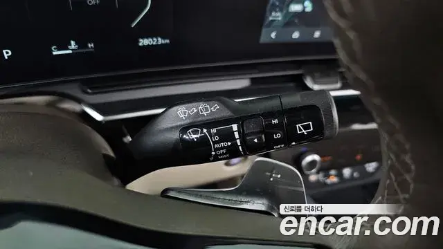 Kia Carnival 2024 — Photo 2/37