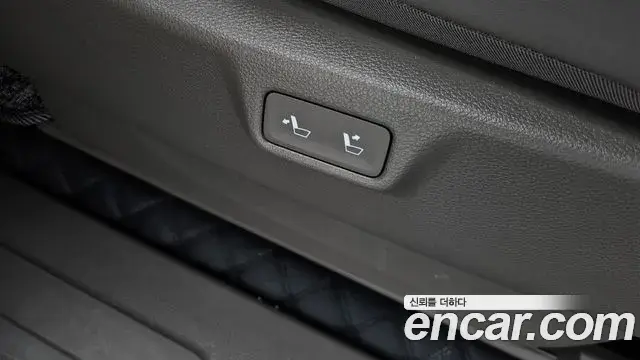 Kia Carnival 2024 — Photo 14/37