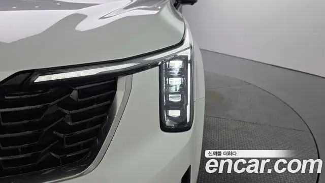 Kia Sorento 2024 — Şəkil 33/33