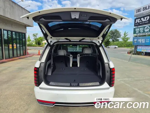 Hyundai Palisade 2025 — Photo 2/18