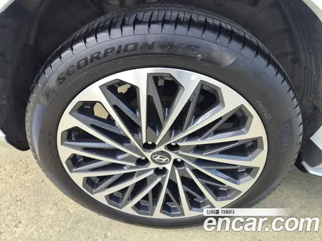 Hyundai Palisade 2025 — Photo 16/18