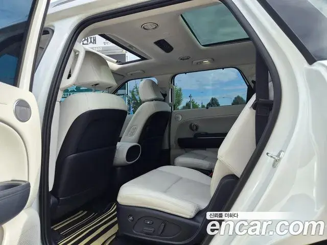 Hyundai Palisade 2025 — Photo 6/18