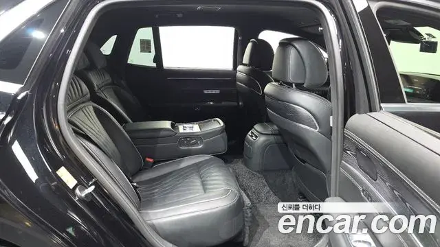 Genesis G90 2022 — ფოტო 7/38