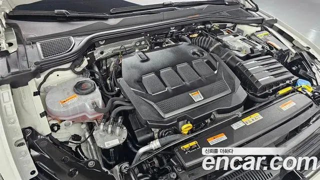 Volkswagen Golf 2022 — ფოტო 22/30