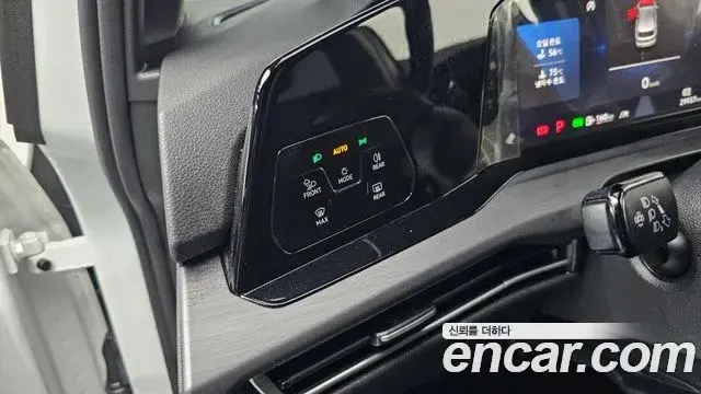 Volkswagen Golf 2022 — ფოტო 12/30