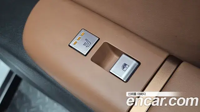 Hyundai Grandeur Hybrid 2025 — Şəkil 25/36