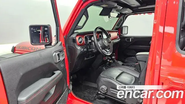 Jeep Wrangler 2019 — Фото 10/20