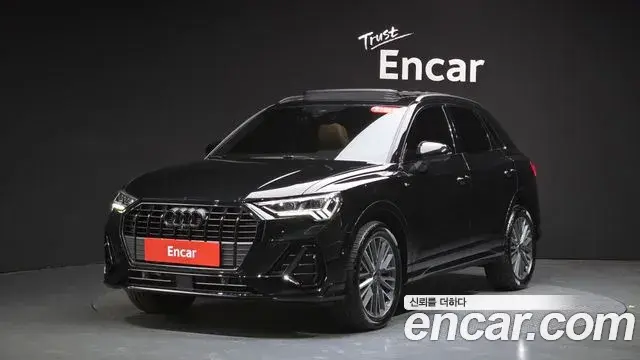 Audi Q3 2025 — Фото 1/20