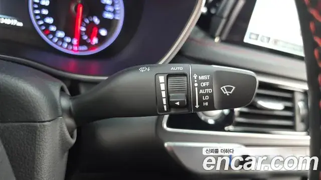 Genesis G70 2018 — Photo 4/35