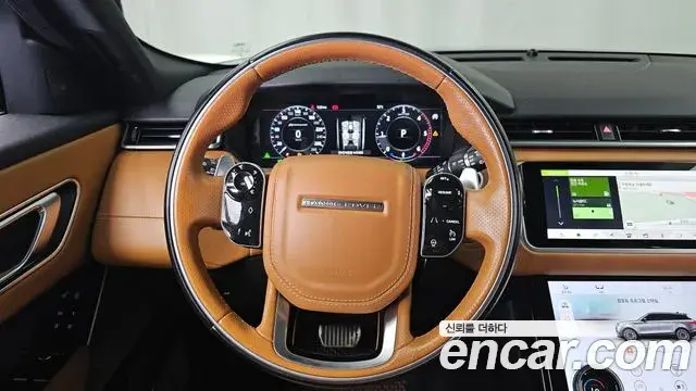 Land Rover Range Rover Velar 2018 — Photo 27/36