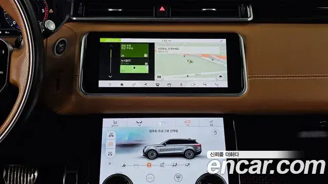 Land Rover Range Rover Velar 2018 — Photo 5/36