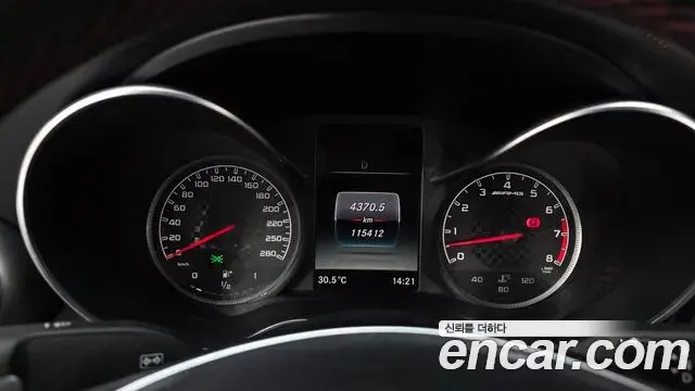 Mercedes-Benz C-Class 2018 — ფოტო 16/20