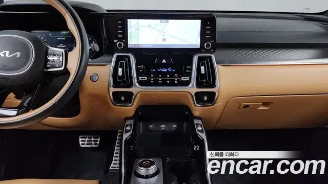 Kia Sorento 2022 — Фото 13/20