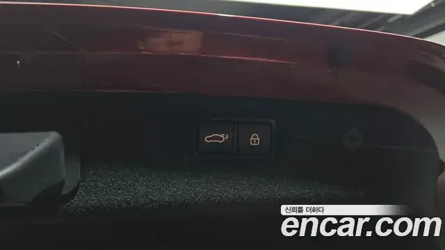 Genesis G70 2019 — ფოტო 3/28