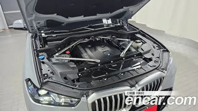 BMW X5 2025 — Фото 6/20