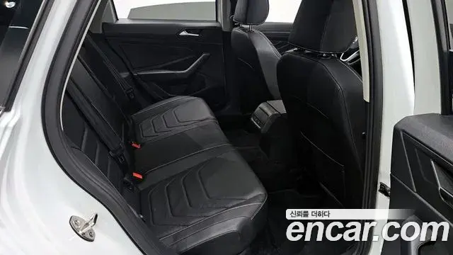 Volkswagen Jetta 2024 — Photo 26/32