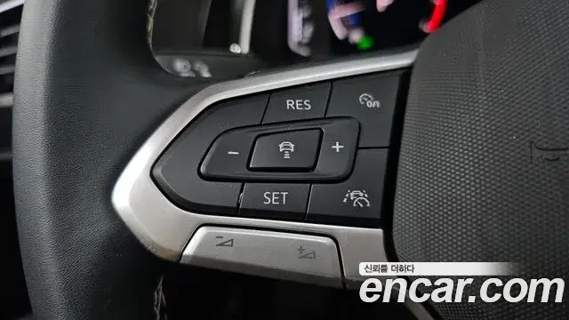 Volkswagen Jetta 2024 — Photo 9/32