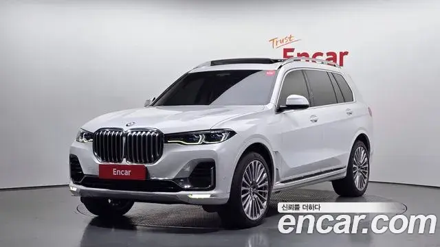 BMW X7 2022 — Photo 17/20