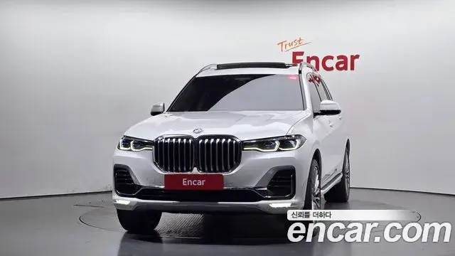 BMW X7 2022 — Photo 12/20