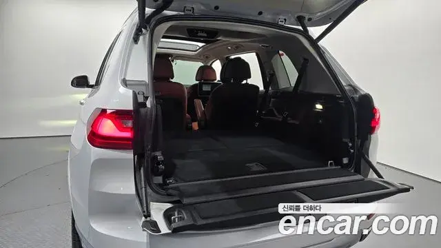 BMW X7 2022 — Photo 5/20