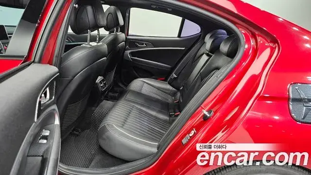 Genesis G70 2018 — Şəkil 19/20