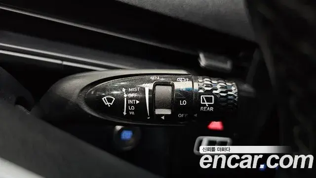 Hyundai Staria 2022 — Şəkil 22/32