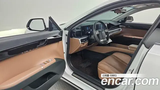 Hyundai Grandeur Hybrid 2024 — ფოტო 8/30