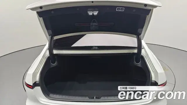 Hyundai Grandeur Hybrid 2024 — ფოტო 6/30