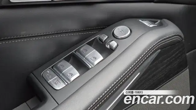 BMW X7 2020 — Şəkil 26/34