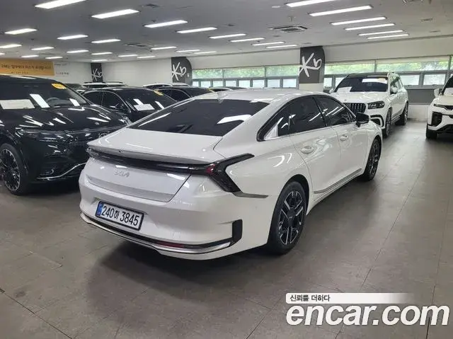 Kia K8 2026 — Photo 1/20