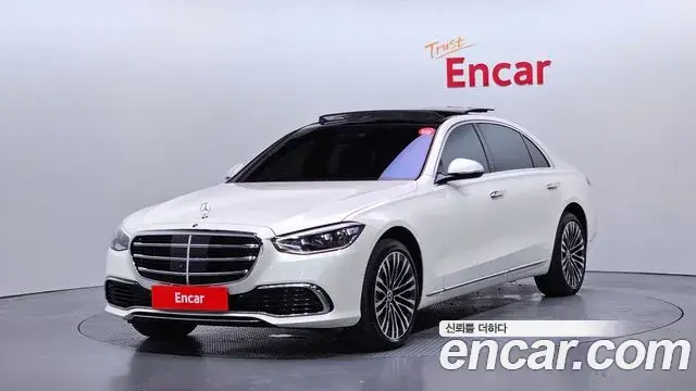Mercedes-Benz S-Class 2021 — Photo 1/20