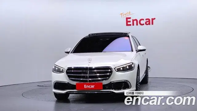 Mercedes-Benz S-Class 2021 — Photo 16/20
