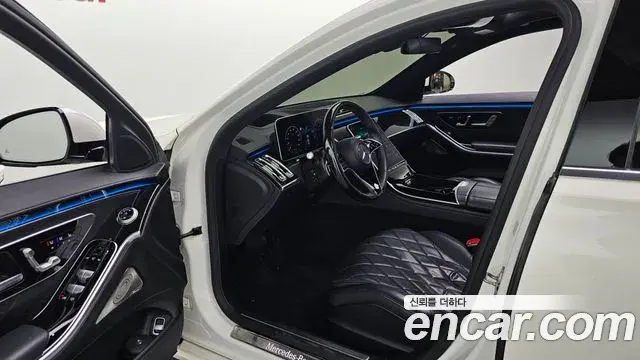 Mercedes-Benz S-Class 2021 — Photo 15/20