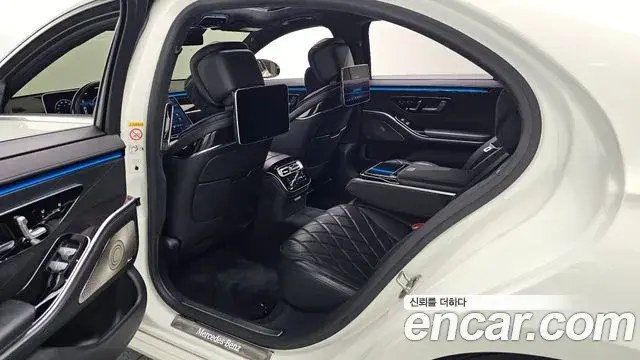 Mercedes-Benz S-Class 2021 — Photo 17/20