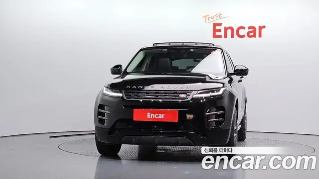 Land Rover Range Rover Evoque 2025 — Фото 3/20