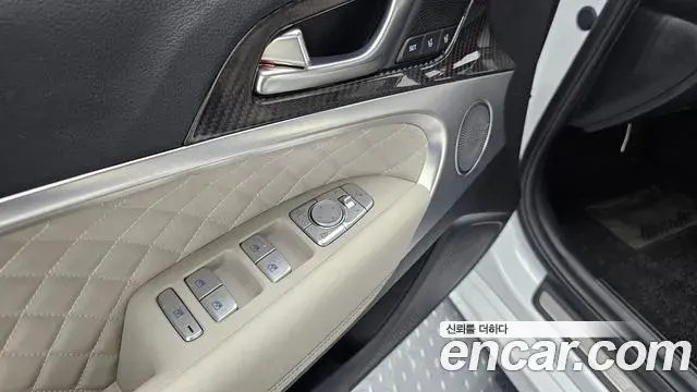 Genesis G70 2021 — ფოტო 20/35