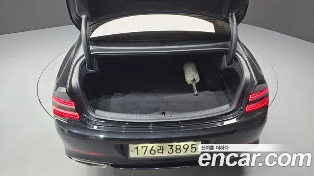 Genesis G80 2020 — ფოტო 9/31
