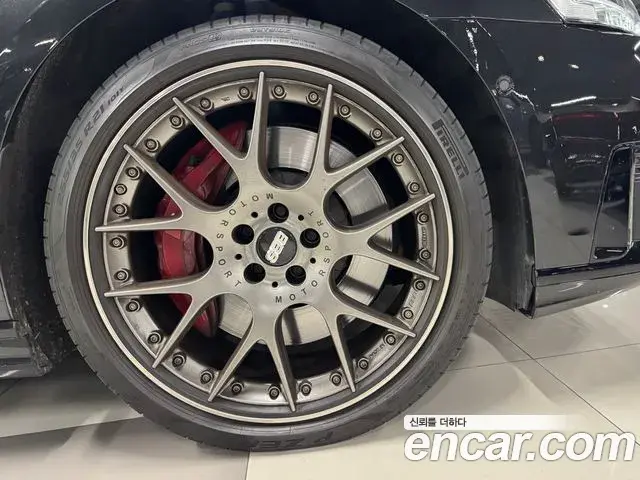 Audi S8 2021 — Photo 10/19