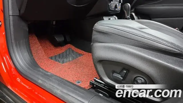 Jeep Renegade 2021 — ფოტო 9/31