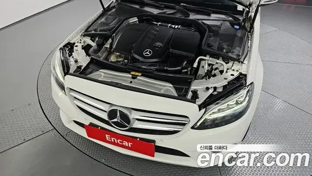 Mercedes-Benz C-Class 2020 — Photo 20/20