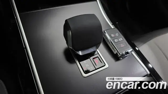 Land Rover Range Rover Evoque 2026 — ფოტო 9/20