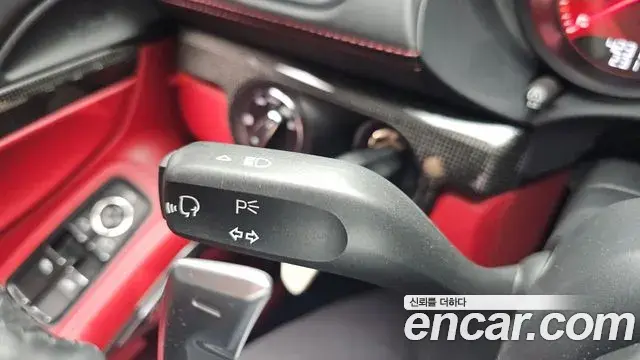 Porsche 718 Boxster 2021 — Şəkil 26/31